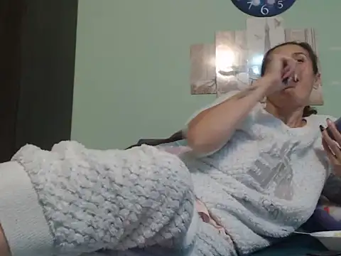 Snapshot of SexyGioconda chatting on March 2025 12:23:02 PM SexyGioconda online show from March 2025 12:23:02 PM