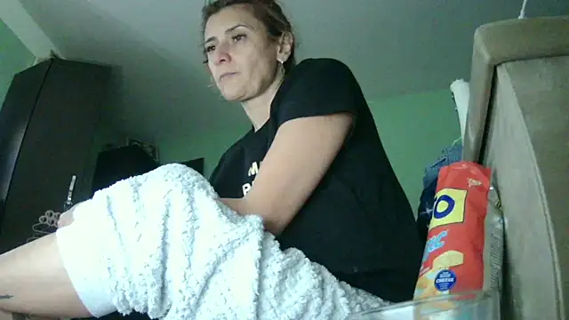 Snapshot of SexyGioconda chatting on November 2025 03:47:02 PM SexyGioconda online show from November 2025 03:47:02 PM