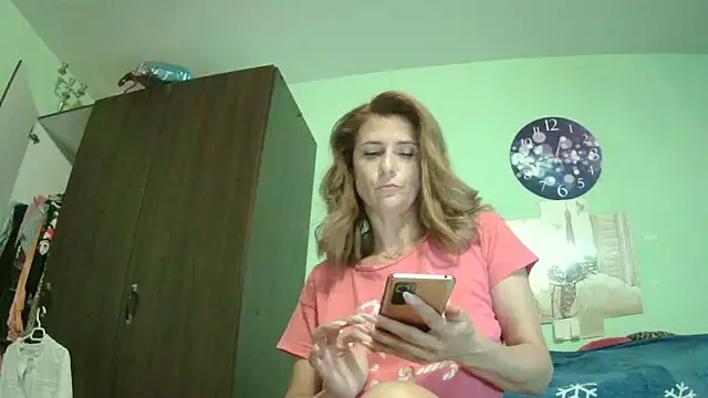 Snapshot of SexyGioconda chatting on November 2025 02:06:02 PM SexyGioconda online show from November 2025 02:06:02 PM