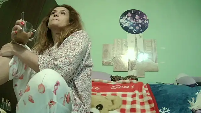 Snapshot of SexyGioconda chatting on December 2025 09:47:01 AM SexyGioconda online show from December 2025 09:47:01 AM