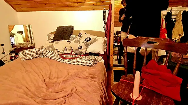 Hot Colettte online show from December 2024 04:01:02 AM