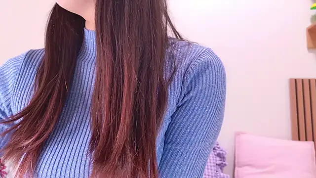 Snapshot of _Sakiii_ chatting on February 2025 04:32:01 PM  Sakiii  online show from February 2025 04:32:01 PM