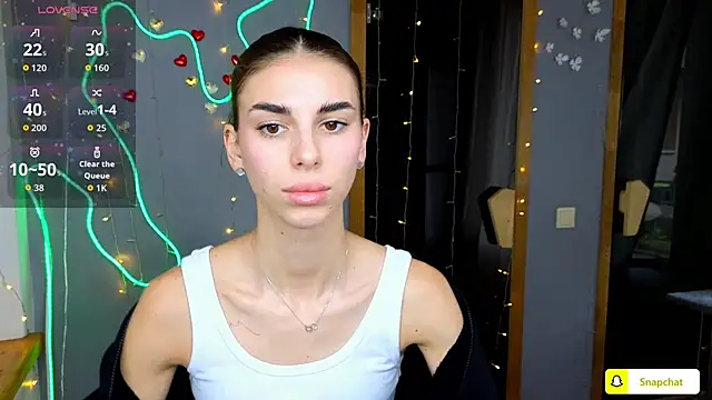 EmmyGreans online show from September 2025 05:42:01 AM