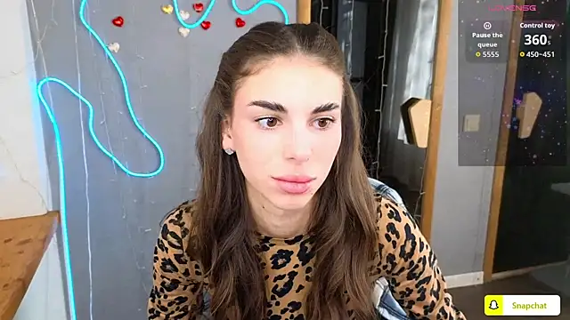 EmmyGreans online show from September 2025 05:34:01 AM