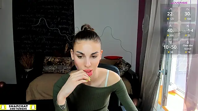 EmmyGreans online show from March 2026 08:26:33 AM