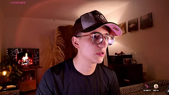 Mr evan1 online show from October 2025 01:01:01 PM