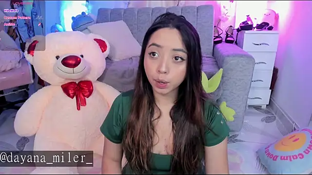 Snapshot of _dayana_miler chatting on April 2026 03:09:02 PM dayana miler online show from April 2026 03:09:02 PM