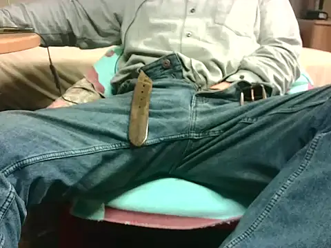 Giulio35 Pika online show from January 2026 04:43:01 PM