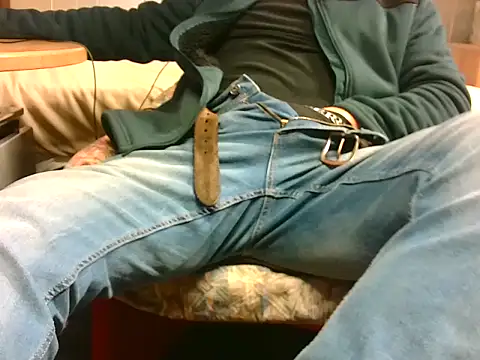 Snapshot of Giulio35_Pika chatting on March 2026 01:26:02 PM Giulio35 Pika online show from March 2026 01:26:02 PM