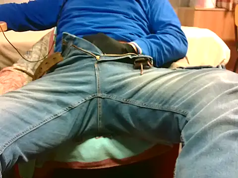 Snapshot of Giulio35_Pika chatting on March 2026 05:57:02 AM Giulio35 Pika online show from March 2026 05:57:02 AM