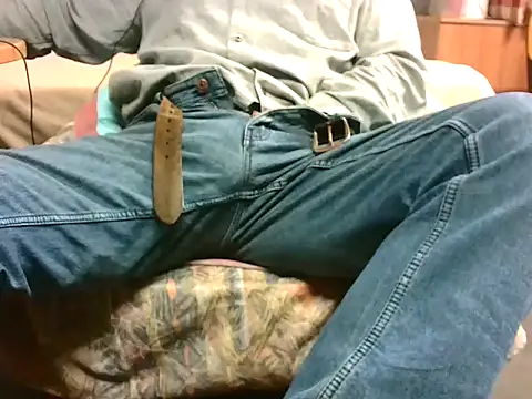 Snapshot of Giulio35_Pika chatting on March 2026 03:01:01 PM Giulio35 Pika online show from March 2026 03:01:01 PM