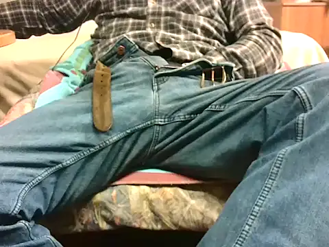 Snapshot of Giulio35_Pika chatting on April 2026 02:48:02 PM Giulio35 Pika online show from April 2026 02:48:02 PM