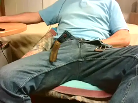 Snapshot of Giulio35_Pika chatting on April 2026 04:54:01 AM Giulio35 Pika online show from April 2026 04:54:01 AM