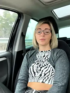 Snapshot of sexy_blondie92 chatting on March 2026 02:23:02 PM sexy blondie92 online show from March 2026 02:23:02 PM