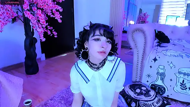 Snapshot of zephirahabney chatting on February 2025 05:35:01 PM zephirahabney online show from February 2025 05:35:01 PM