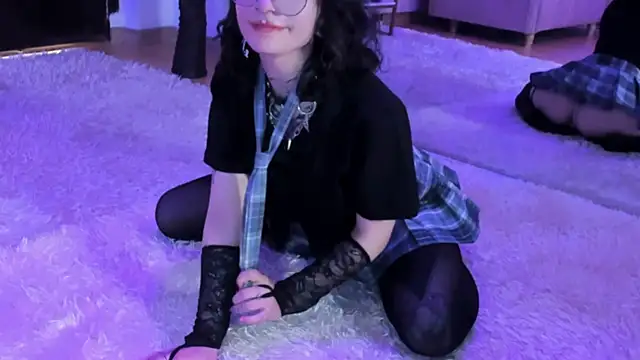 Snapshot of zephirahabney chatting on March 2025 08:43:02 PM zephirahabney online show from March 2025 08:43:02 PM