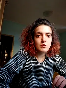 Snapshot of LadyMinnie chatting on November 2025 09:54:02 AM LadyMinnie online show from November 2025 09:54:02 AM