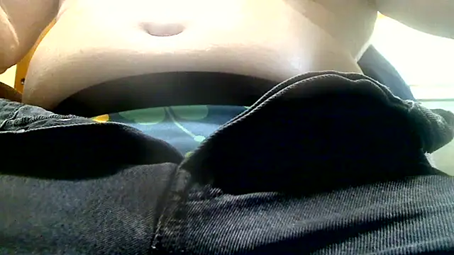 Snapshot of markluvskitty chatting on October 2025 04:59:02 PM markluvskitty online show from October 2025 04:59:02 PM