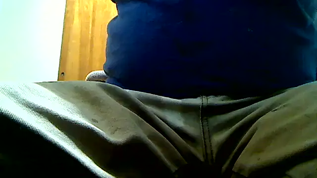 Snapshot of markluvskitty chatting on October 2025 12:12:02 PM markluvskitty online show from October 2025 12:12:02 PM