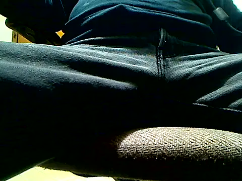 Snapshot of markluvskitty chatting on October 2025 12:39:02 PM markluvskitty online show from October 2025 12:39:02 PM