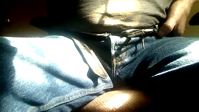 markluvskitty online show from April 2026 01:58:02 PM