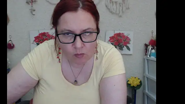 PlayfullMature online show from September 2025 12:10:01 PM