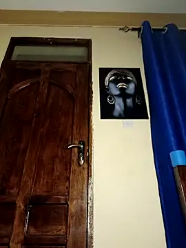 Snapshot of queennapal chatting on March 2025 01:48:01 AM queennapal online show from March 2025 01:48:01 AM