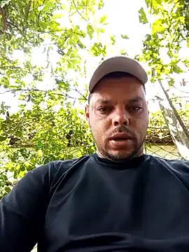 Widson321 online show from October 2025 01:31:01 PM