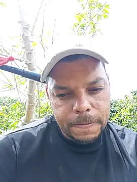 Widson321 online show from October 2025 01:21:01 PM