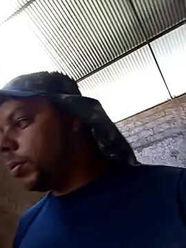 Widson321 online show from November 2025 01:11:01 PM