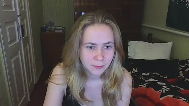 Riley Roo online show from December 2024 05:26:02 PM