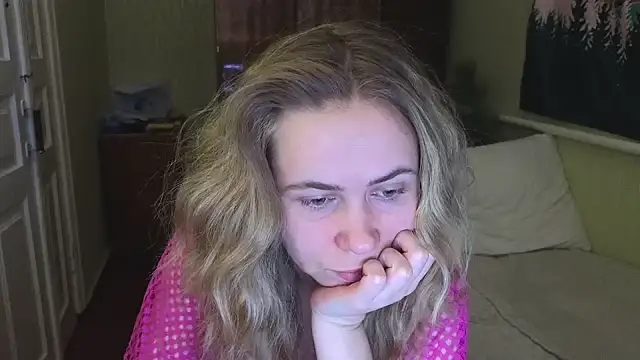 Riley Roo online show from January 2025 05:27:01 PM