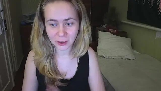 Riley Roo online show from January 2025 05:23:02 PM