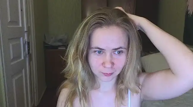 Riley Roo online show from February 2025 06:52:01 PM