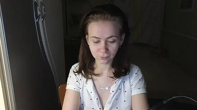 Riley Roo online show from November 2025 07:29:01 PM