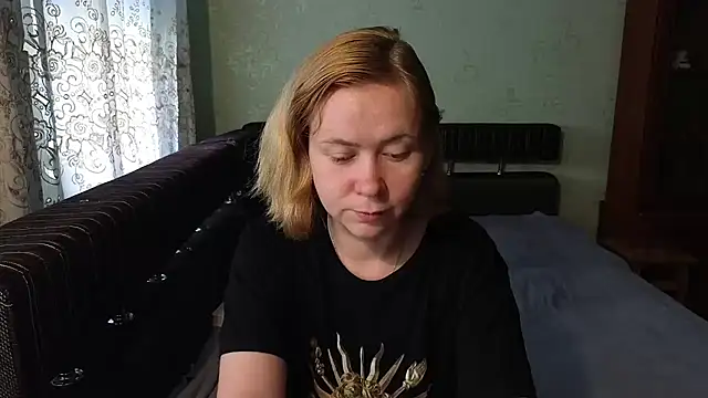 Riley Roo online show from July 2026 06:49:01 AM
