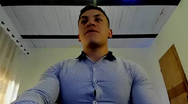 aquiles 51 online show from February 2025 09:50:02 PM