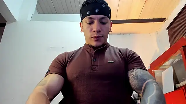 aquiles 51 online show from October 2025 08:44:01 PM