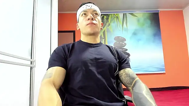 Snapshot of aquiles_51 chatting on February 2026 12:25:01 PM aquiles 51 online show from February 2026 12:25:01 PM