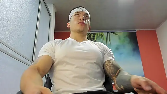 Snapshot of aquiles_51 chatting on March 2026 04:58:02 PM aquiles 51 online show from March 2026 04:58:02 PM