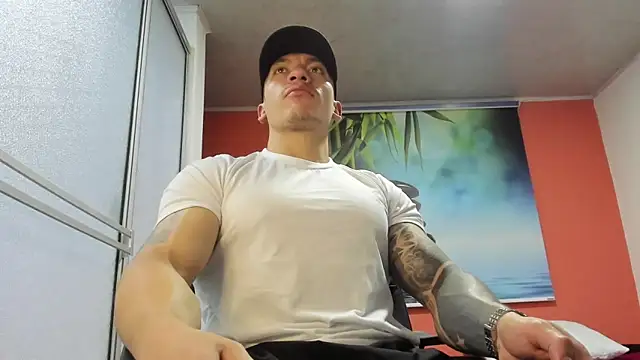 Snapshot of aquiles_51 chatting on March 2026 02:48:01 AM aquiles 51 online show from March 2026 02:48:01 AM