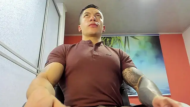 Snapshot of aquiles_51 chatting on March 2026 06:55:01 PM aquiles 51 online show from March 2026 06:55:01 PM