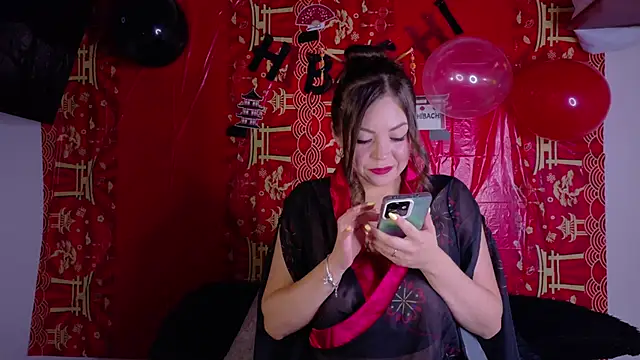 Snapshot of ale_blossom chatting on March 2026 02:17:01 AM ale blossom online show from March 2026 02:17:01 AM