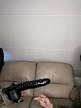 Knuffelstaaf123 online show from January 2025 03:42:01 PM