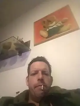 Knuffelstaaf123 online show from February 2025 05:15:02 PM