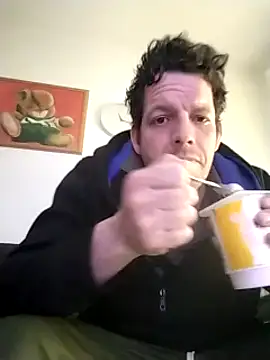 Knuffelstaaf123 online show from March 2025 10:18:02 AM