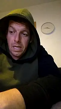 Knuffelstaaf123 online show from October 2025 03:57:02 PM