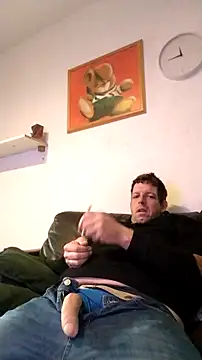 Knuffelstaaf123 online show from November 2025 11:56:01 AM