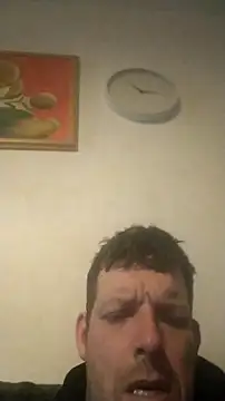 Knuffelstaaf123 online show from February 2026 03:05:01 PM