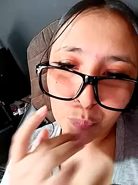 Cute Penelope online show from March 2025 03:09:01 PM